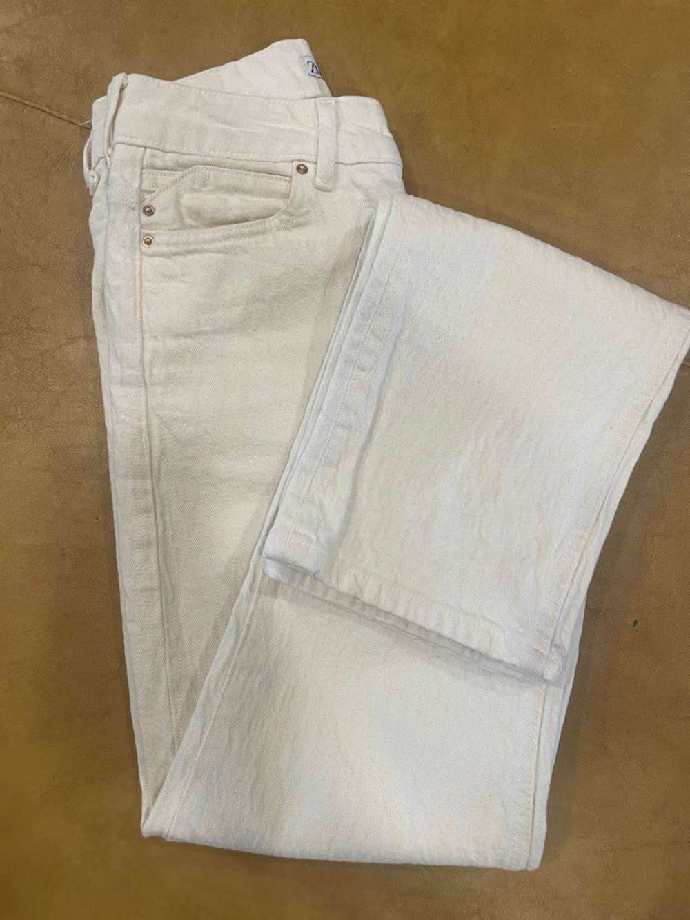 ZARA Off-White Denim Jeans